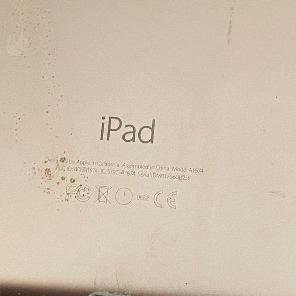 Apple ipad - Picture 5 of 5